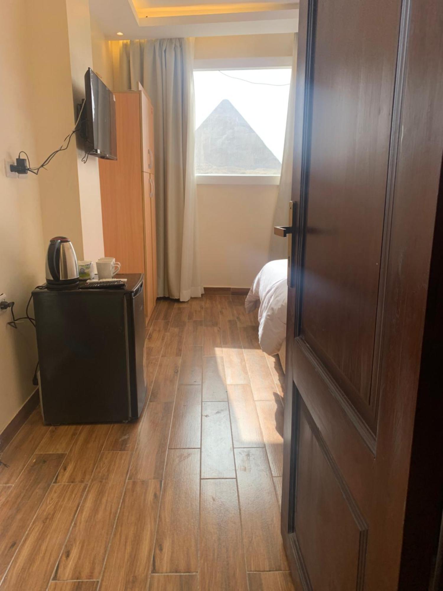 מלון Nazlet el-Sîsi Memphis Pyramids View מראה חיצוני תמונה